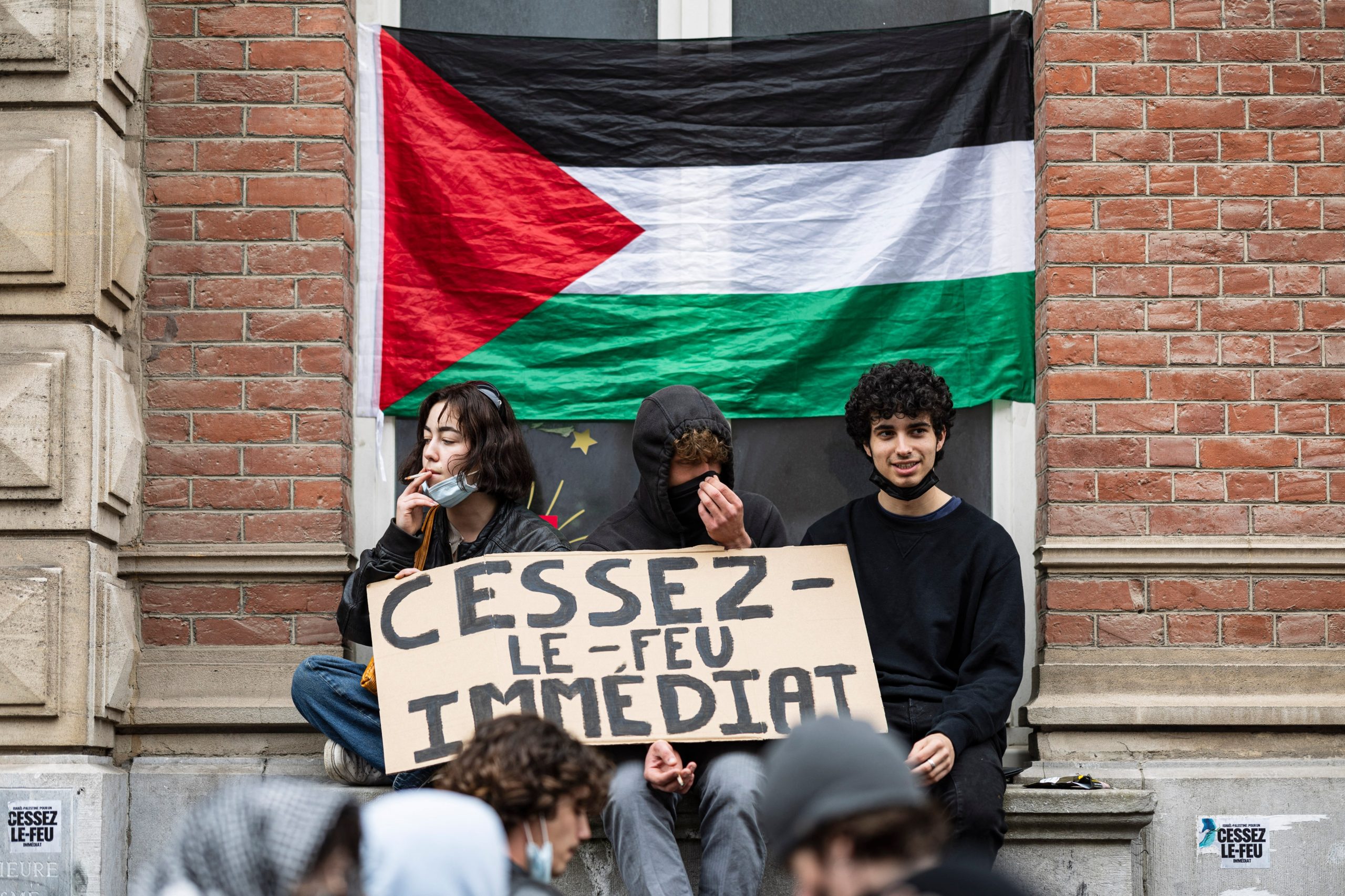 Estudiantes en varias universidades francesas han pedido un alto el fuego en Gaza